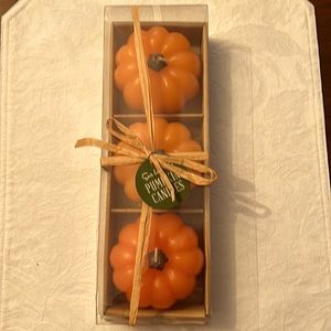 3 Pumpkin Candles